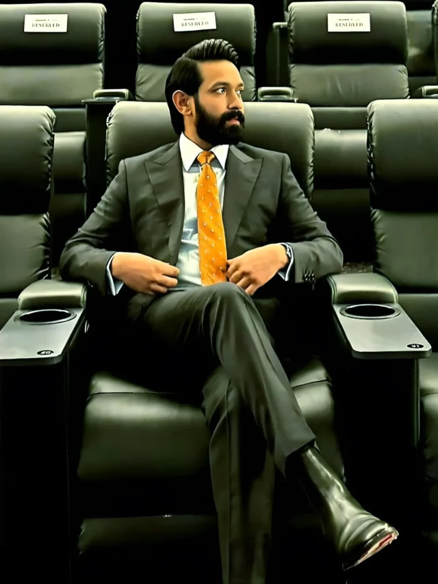 Vikrant Massey Net Worth 2025