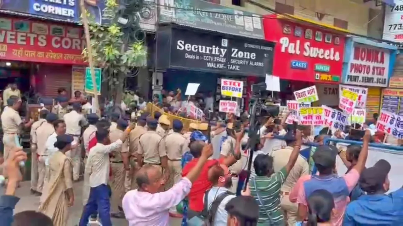 Teacher Candidate Protest in Patna