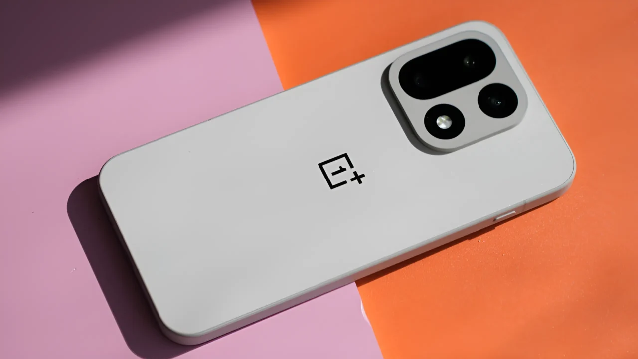 OnePlus 15